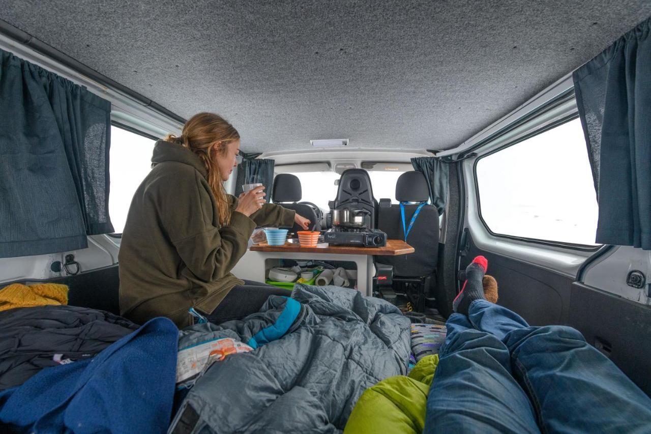 Kuku Campers - Campervans Кефлавик Экстерьер фото