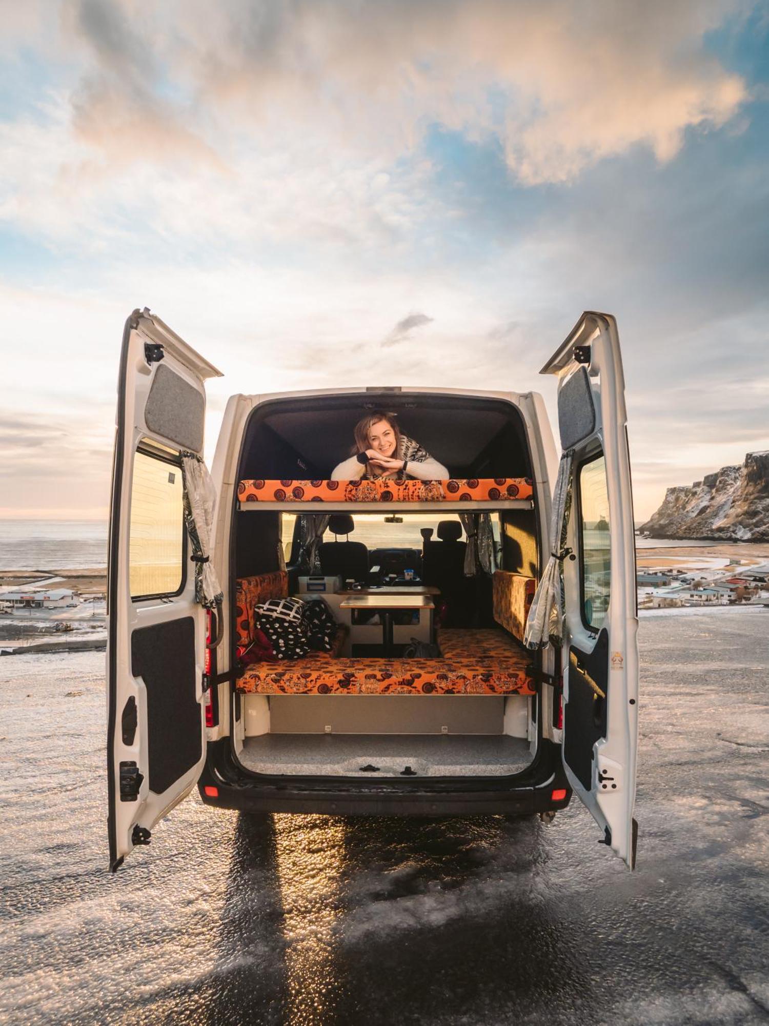 Kuku Campers - Campervans Кефлавик Экстерьер фото