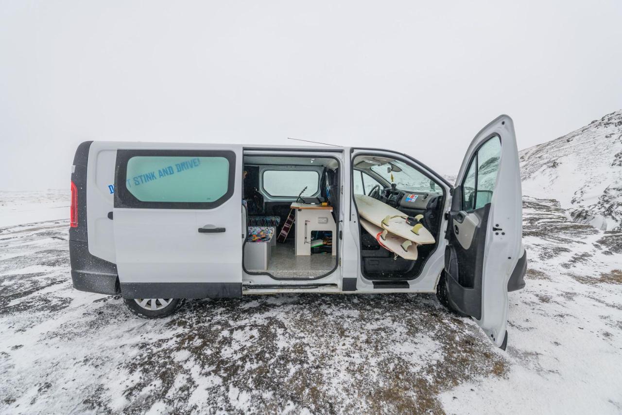 Kuku Campers - Campervans Кефлавик Экстерьер фото